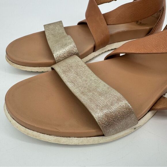 Sofft Womens Fiora Sandal Brown Gold Leather Caged Gladiator Flat Shoe Sz 11 - Picture 3 of 8
